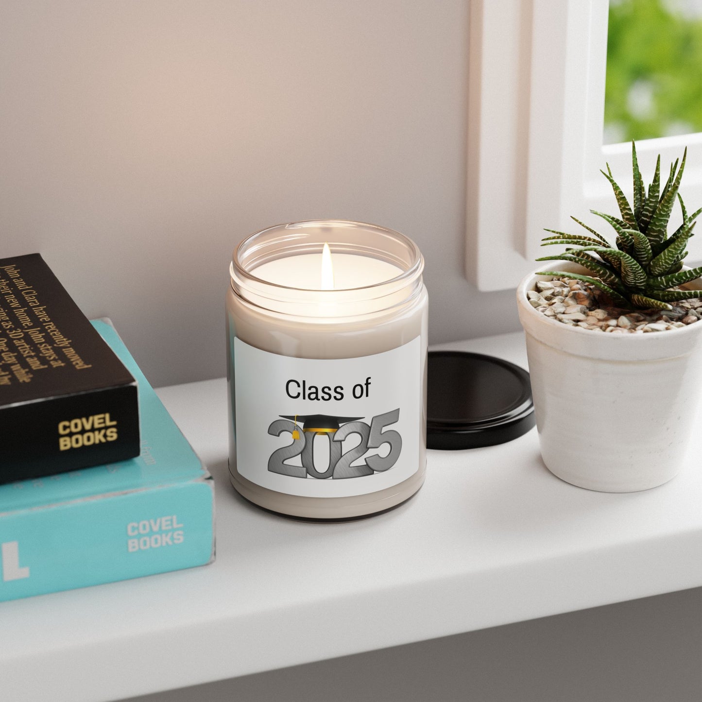Graduation Scented Soy Candle - Class of 2025 - Celebrate Success