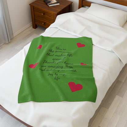 Cozy Heartfelt Blanket for Moms - Plush Velveteen Gift
