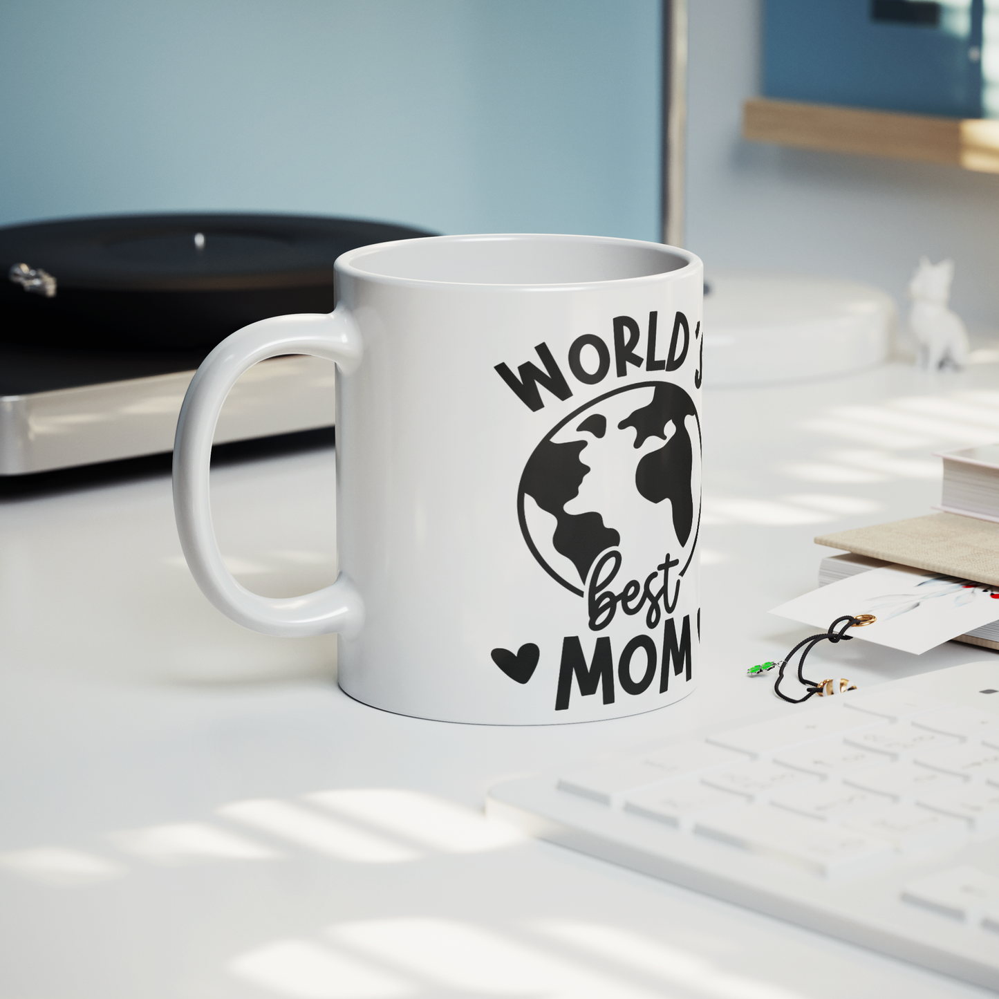 Worlds_Best_Mom_Lifestyle_Record_Player_Mockup.png